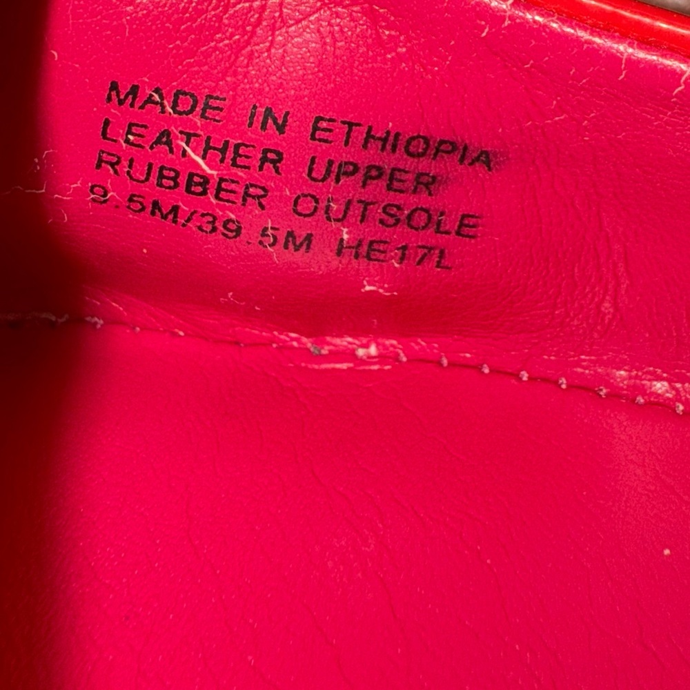 Michael Kors Patent Leather Ballet
Flats hot pink 9.5 - Picture 7 of 7